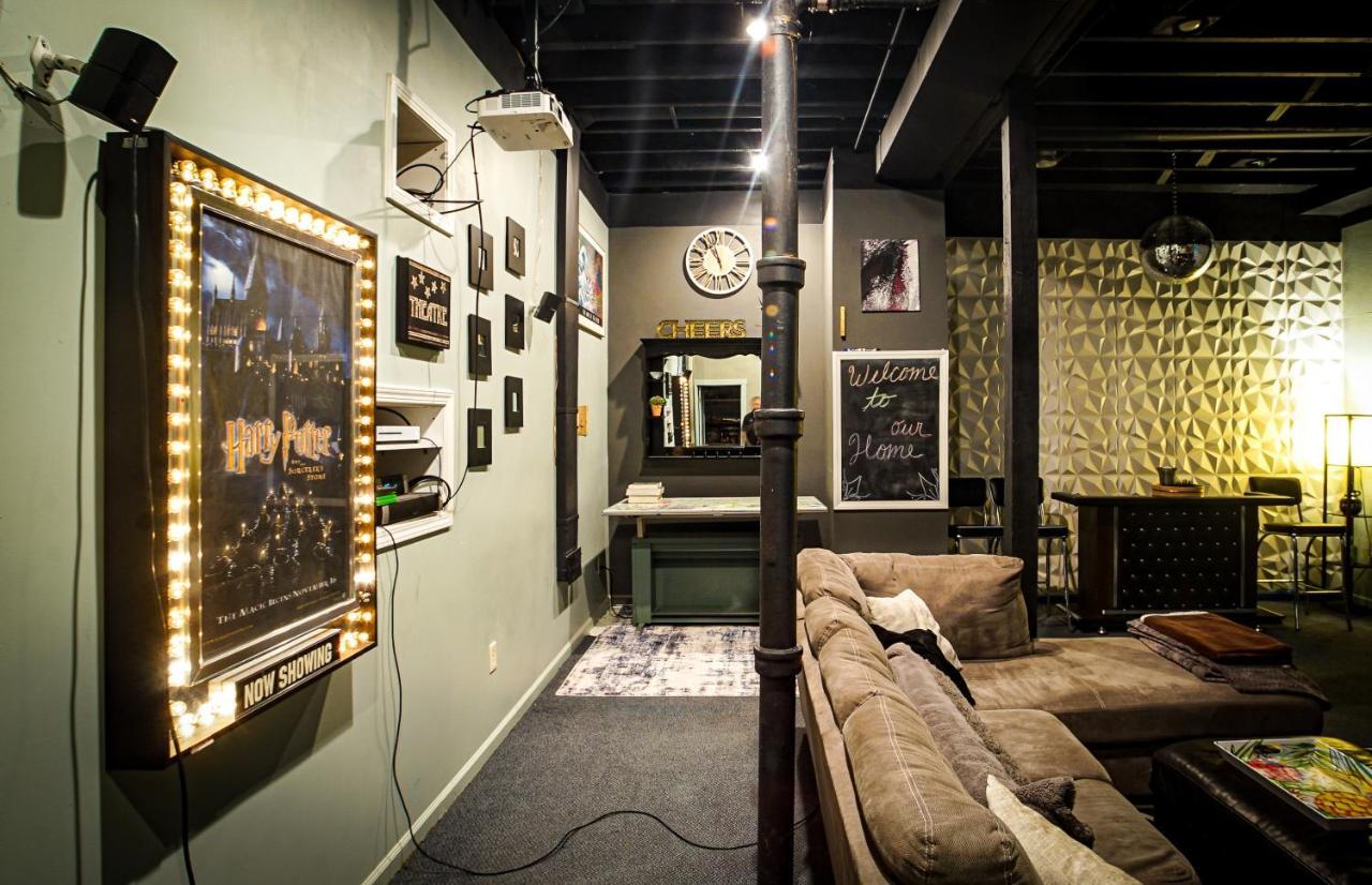 אומהה 160Inch Home Movie Theater- Great For Movie Night! מראה חיצוני תמונה
